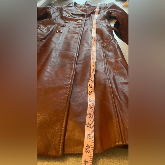 Vintage 1970s Opera Brown Leather Trench Coat Size 10 - Picture 13 of 14
